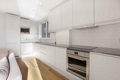 2 bedroom flat to rent - Moat Street, London, SW11