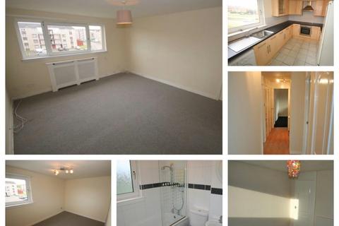 3 bedroom flat to rent, Calder Gardens, Edinburgh, EH11