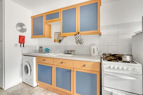 undefined, De Beauvoir Square, Islington, London, N1
