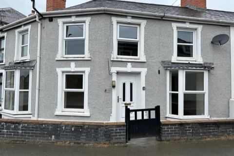 4 bedroom terraced house to rent, Llansawel SA19