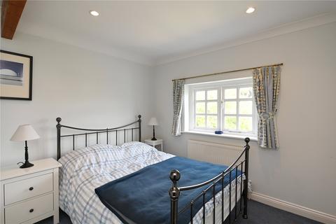 5 Somerville Lea, Aldeburgh, IP15 5LH