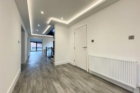 5 bedroom detached house to rent, The Stables, Allum Lane, Elstree, Hertfordshire, WD6