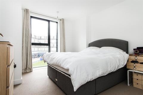 2 bedroom apartment to rent, City Mill Apartments, Lee Street, London, E8