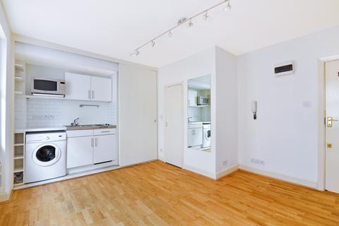 undefined, Charlotte Place, Fitzrovia, W1T