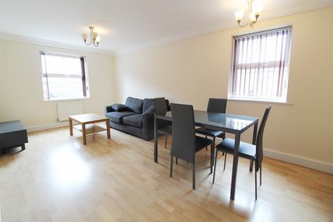 2 bedroom apartment to rent, Belmont Court, Vachel Road, Reading, RG1