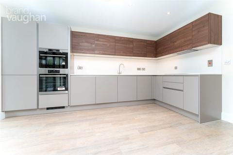 2 bedroom flat to rent, Eaton Road, Hove, East Sussex, BN3