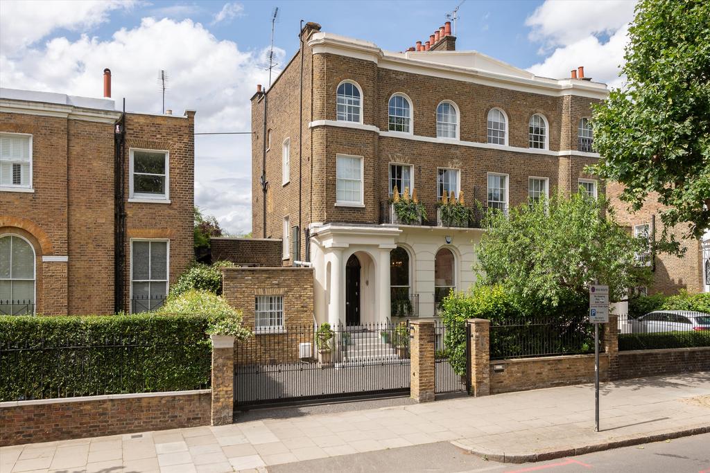 St. Johns Wood Road, London, NW8 6 bed semidetached house for sale £