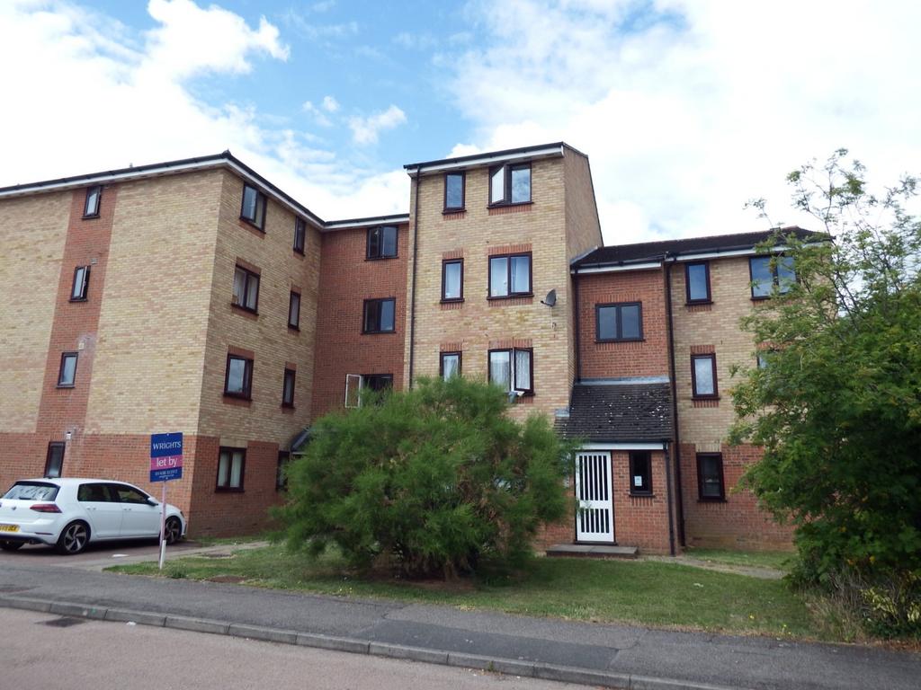 Prestatyn Close, Stevenage, Hertfordshire, SG1 1 bed apartment for sale