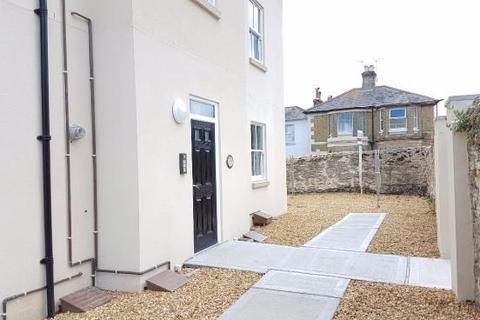 2 bedroom apartment to rent, Barfield, Ryde PO33