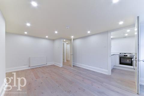 1 bedroom apartment to rent, Gerrard Street W1D