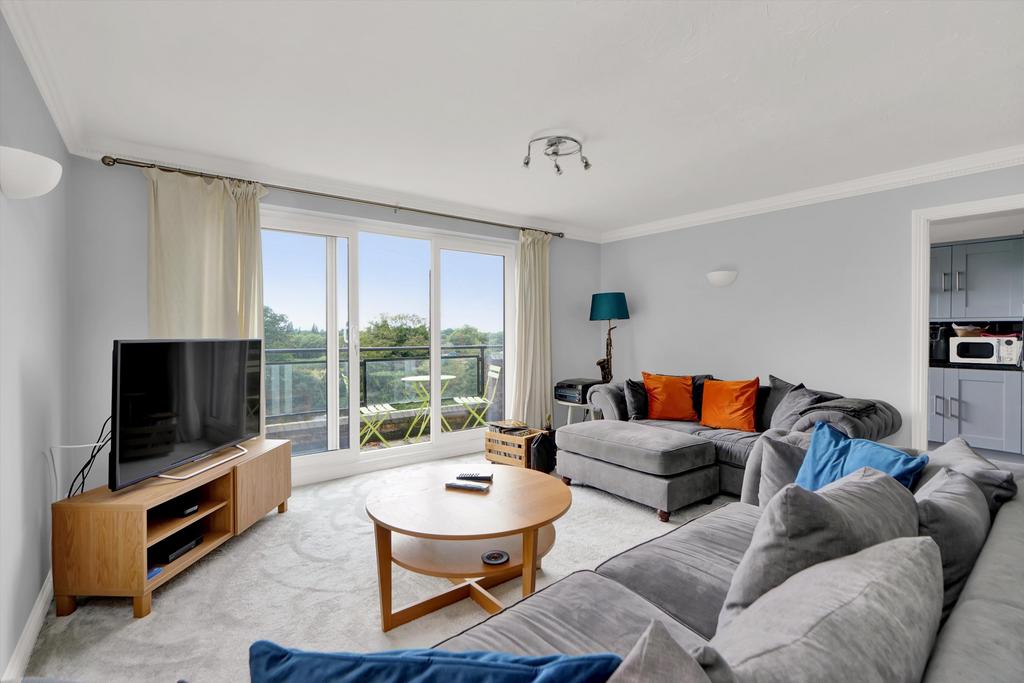 Farington Acres, Vale Road... 2 bed flat £475,000