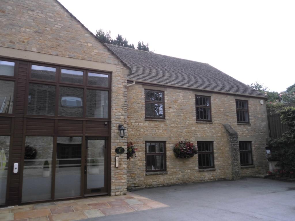 Priory Estate, Cirencester GL7 Office to rent £3,604 pcm (£832 pw)