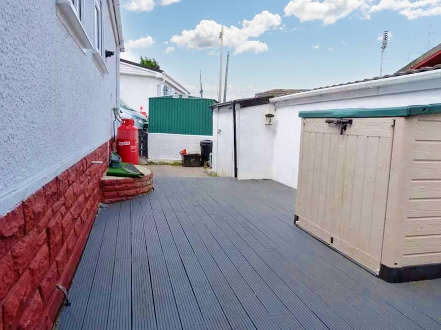Sun Deck
