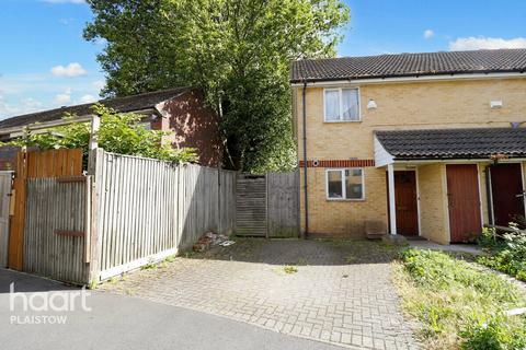 2d Alnwick Road, London, E16 3EX