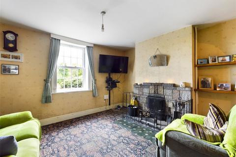 3 bedroom semi-detached house for sale - Peterstow, Ross-on-Wye, Herefordshire, HR9