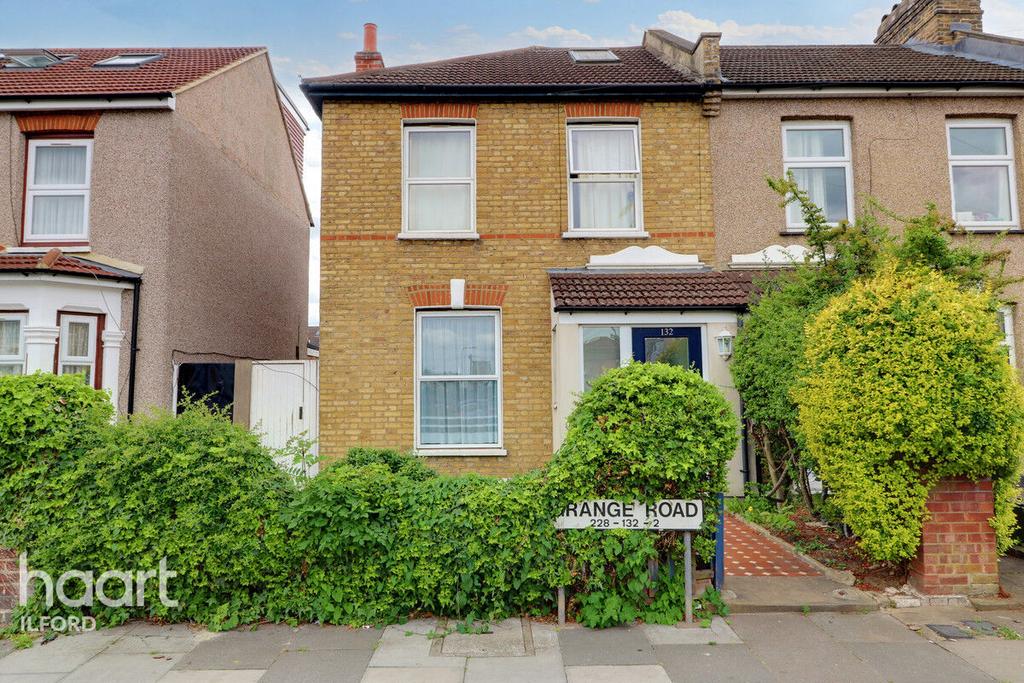 Grange Road, Ilford 3 bed end of terrace house for sale £450,000