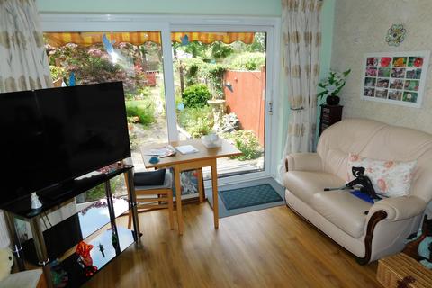 2 bedroom terraced house for sale - Carpenter Close, Hythe SO45