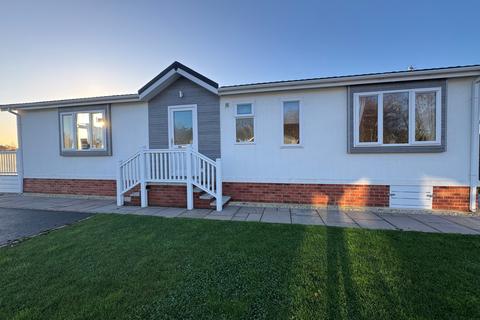 2 bedroom park home for sale, Vale Of York, Yorkshire, YO8