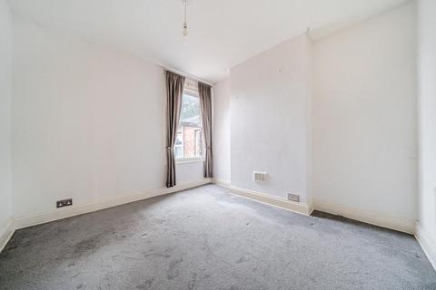 37 Burford Road, London, SE6 4DF