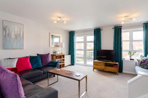 4 bedroom house to rent, Martins Court, Leeman Road, York, YO26