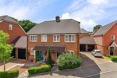 2 bedroom semi-detached house for sale, Old Common Way, Uckfield, East Sussex