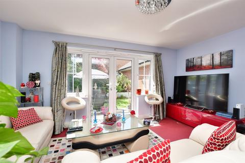 2 bedroom semi-detached house for sale, Old Common Way, Uckfield, East Sussex