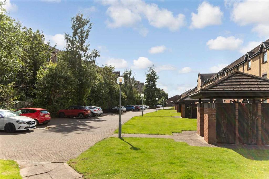 Communal Rear Garden