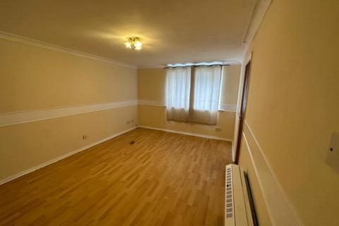 undefined, Gurney Close, Barking, IG11