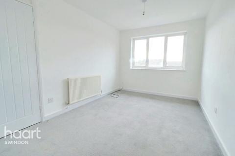 72 Beverley, Toothill, Swindon, SN5 8BL