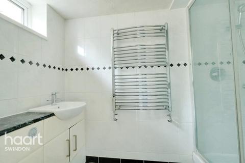 72 Beverley, Toothill, Swindon, SN5 8BL