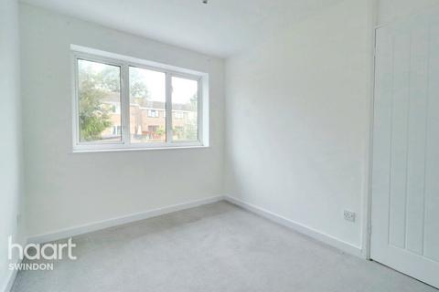 72 Beverley, Toothill, Swindon, SN5 8BL