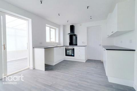 72 Beverley, Toothill, Swindon, SN5 8BL