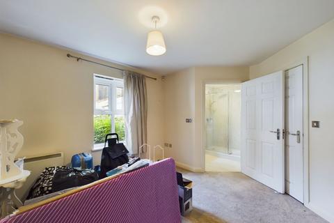 Flat 3, Victoria House Billing Road, Northampton, NN1 5BL