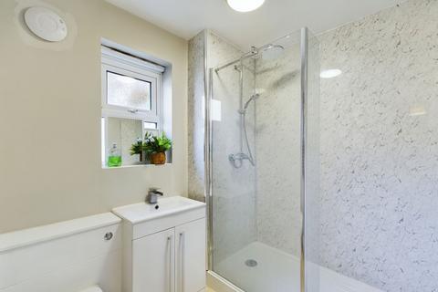Flat 3, Victoria House Billing Road, Northampton, NN1 5BL
