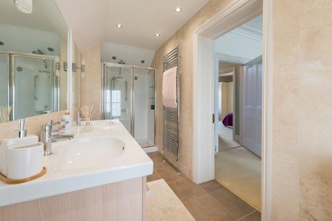 12 Archery Square, Walmer, Deal, CT14 7HP