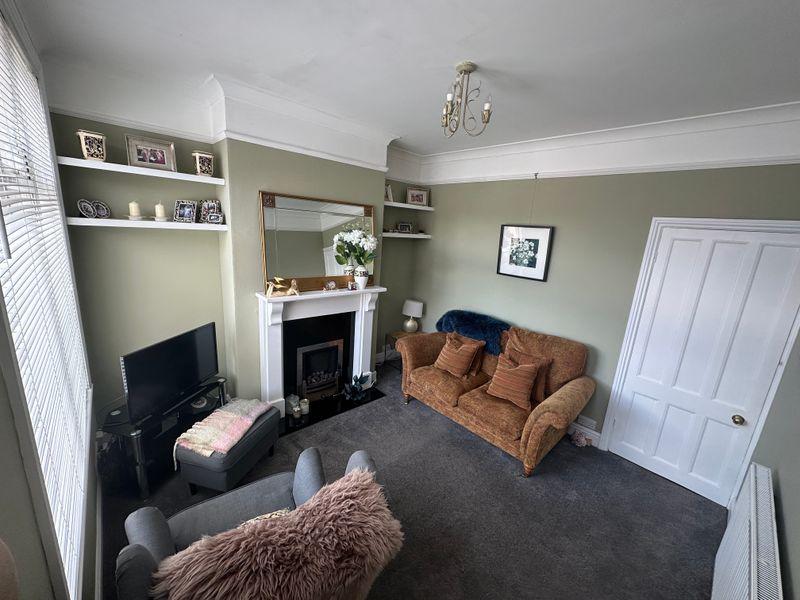 Ludlow Road, Coventry, CV5 2 bed terraced house £1,000 pcm (£231 pw)