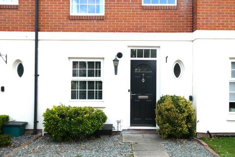 2 bedroom mews to rent, Bedford Court, Bawtry, DN10
