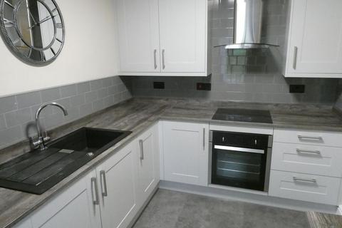2 bedroom mews to rent, Bedford Court, Bawtry, DN10