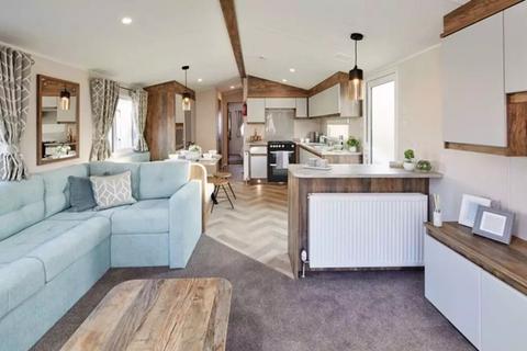 3 bedroom park home for sale, Willerby Brookwood, Warners Lane, Selsey, Chichester, West Sussex PO21 9EL