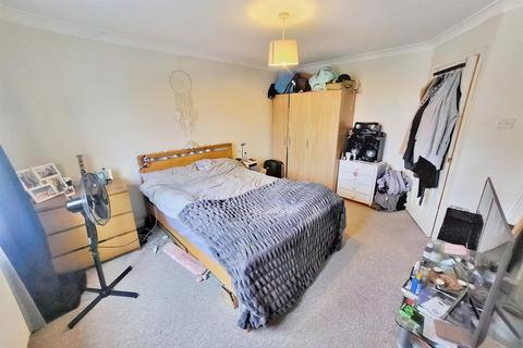 2 bedroom flat for sale, Bournemouth