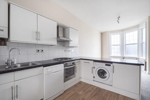 2 bedroom apartment for sale, Estreham Road, London, SW16