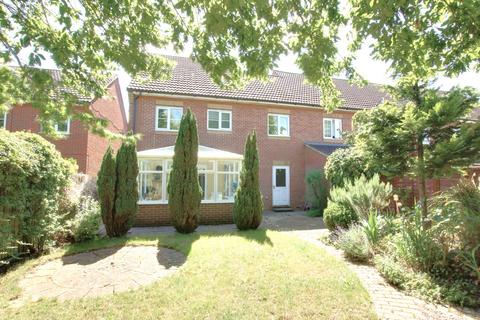 8 Folland Close, North Baddesley, Southampton, SO52 9PB