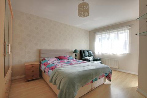 8 Folland Close, North Baddesley, Southampton, SO52 9PB