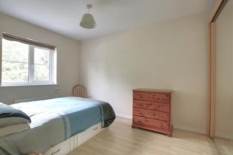 8 Folland Close, North Baddesley, Southampton, SO52 9PB