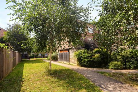 64 Patrick Connolly Gardens, London, E3 3BZ