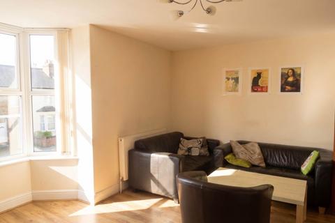 2 bedroom semi-detached house to rent, Penmaesglas Road, Aberystwyth