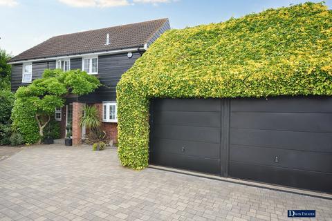 4 bedroom detached house for sale, Platford Green, Emerson Park, Hornchurch, RM11