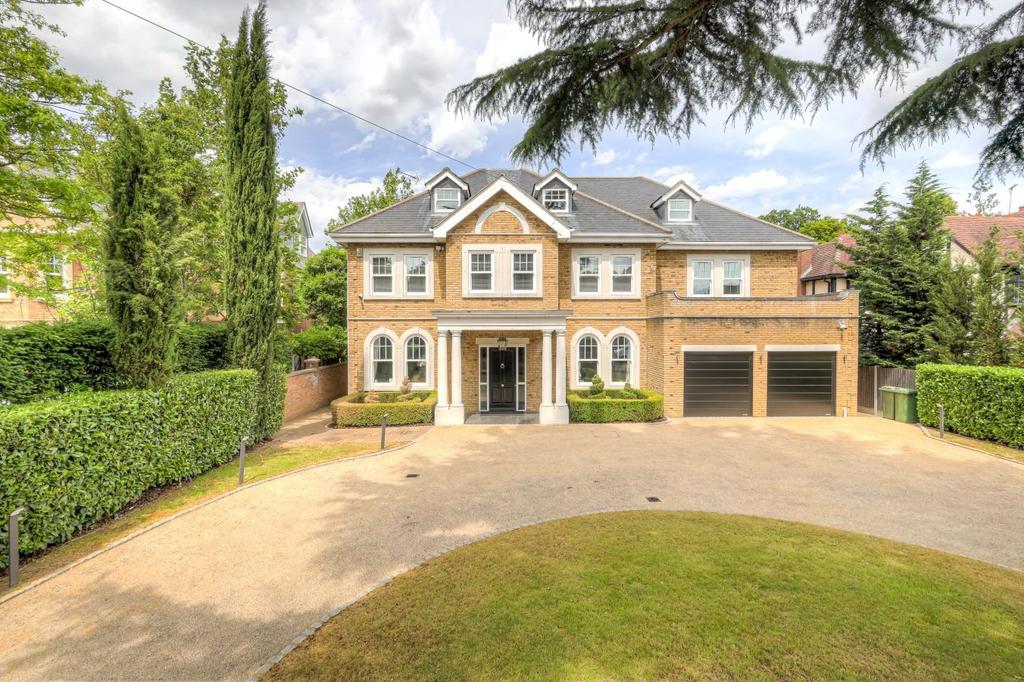 Emerson Park, Hornchurch RM11 6 bed detached house for sale £3,750,000