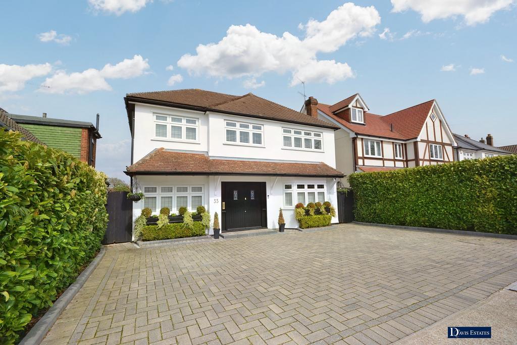 Emerson Park, Hornchurch RM11 4 bed detached house for sale £995,000