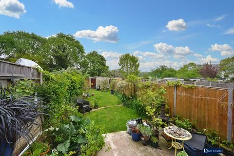 62 Macdonald Avenue, Hornchurch, RM11 2NE